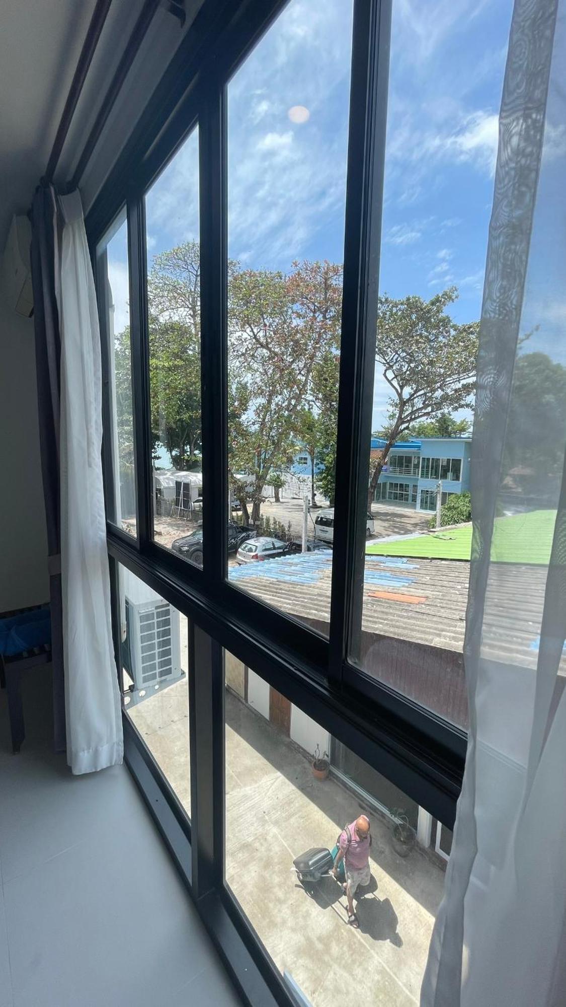Rockstar Beach Apartments Bangrak pláž Exteriér fotografie